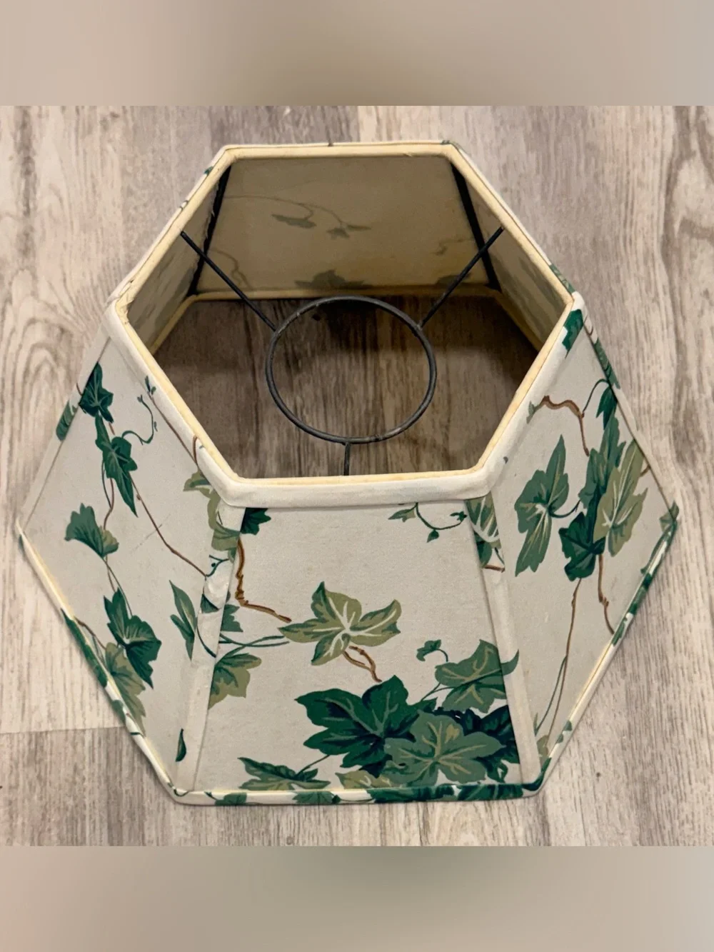 Vintage Ivy Leaves Fabric Hexagon Fabric Oil Lamp Shade Chimney Hurricane